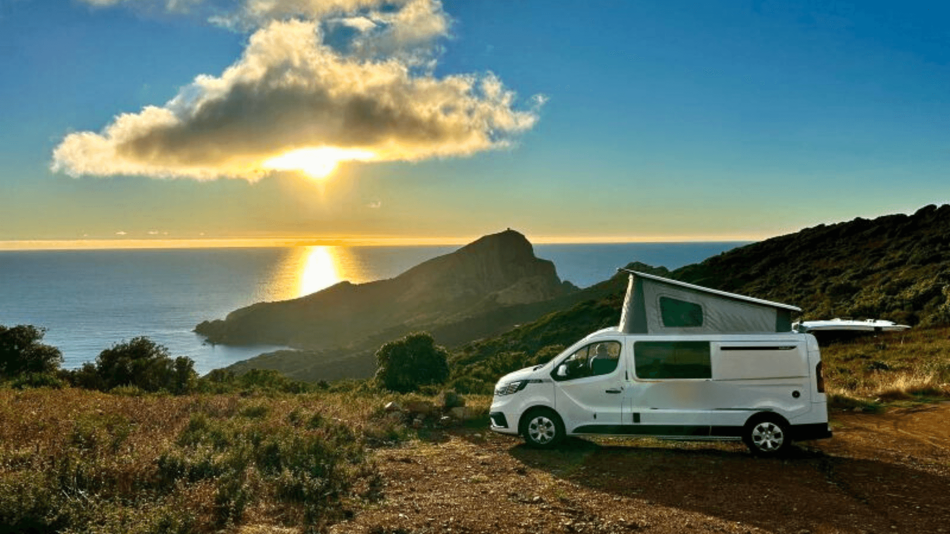 Entreprise de location de vans aménagés en Corse