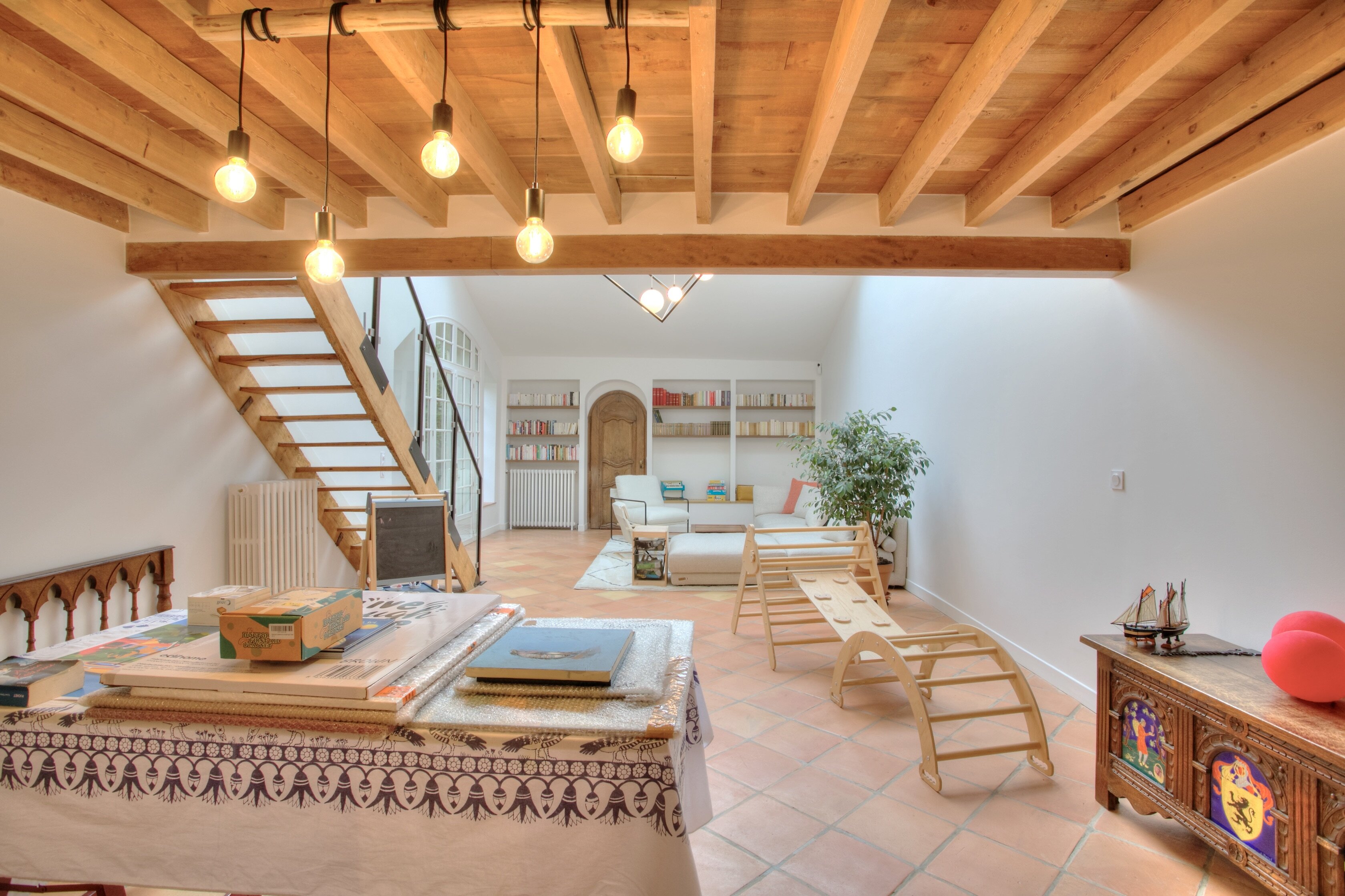 Société spécialisée dans la rénovation intérieure et la décoration de luxe